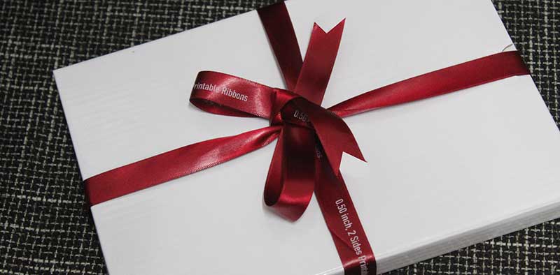 Corporate Gift VS Corporate Giveaway: