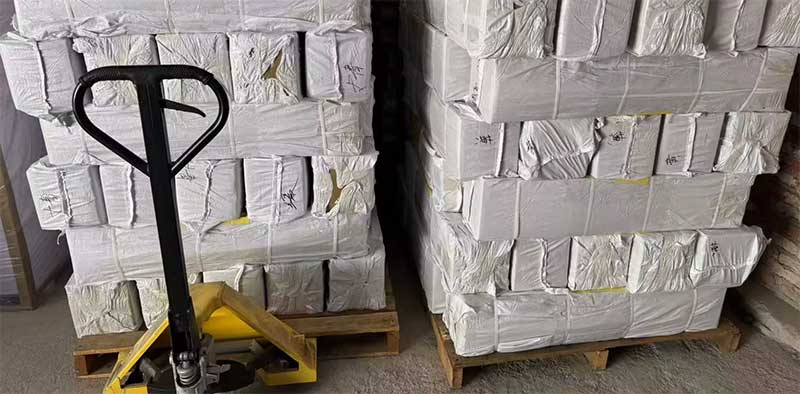 imported umbrellas packages