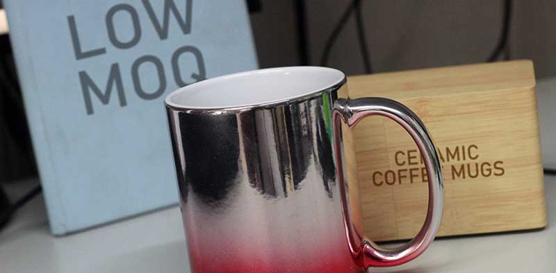 Low Minimum Order Customized Mugs for Corporate Giveaways