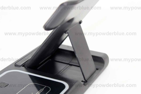 3-in-1 Foldable Wireless Charging Station shot