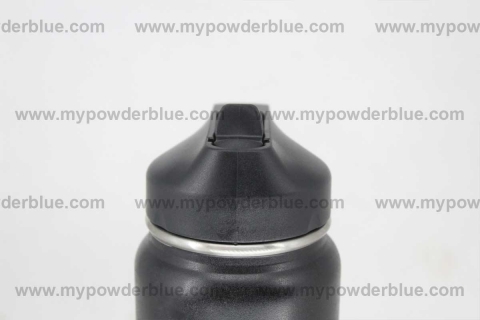 700 ml Vacuum Bottles with 2 Lids shot